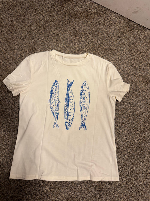 Graphic T